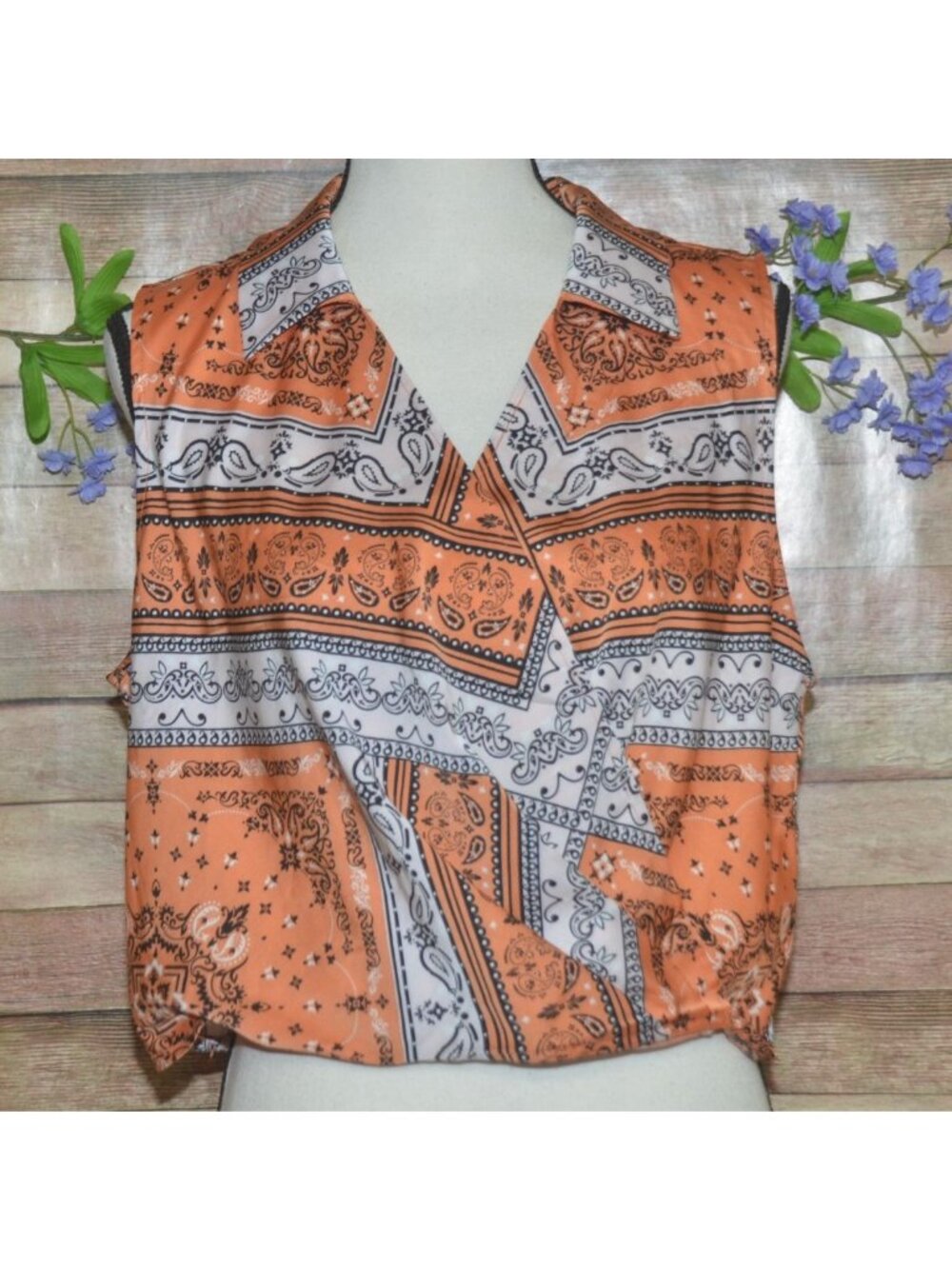 Rachel Zoe Women Top Size L Orange Bandana Paisley Blouse Faux Wrap Crop Collar